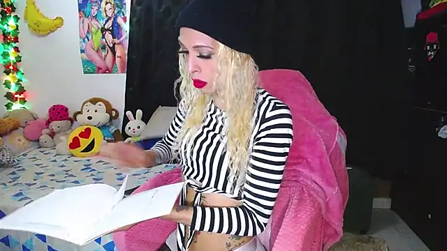 Snapshot of flaquita_corall chatting on 29, 4, 2026 flaquita corall online show from 29, 4, 2026