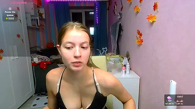 Snapshot of __Aphrodita__wow__ chatting on 24, 11, 2025 Aphrodita wow online show from 24, 11, 2025