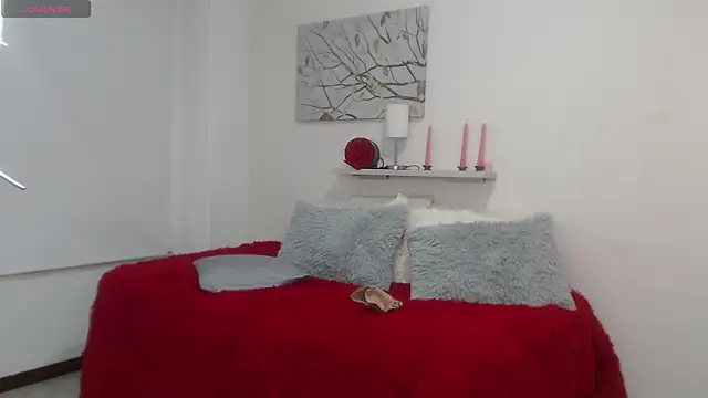 Snapshot of sofia_perez___ chatting on 28, 5, 2026 sofia perez online show from 28, 5, 2026