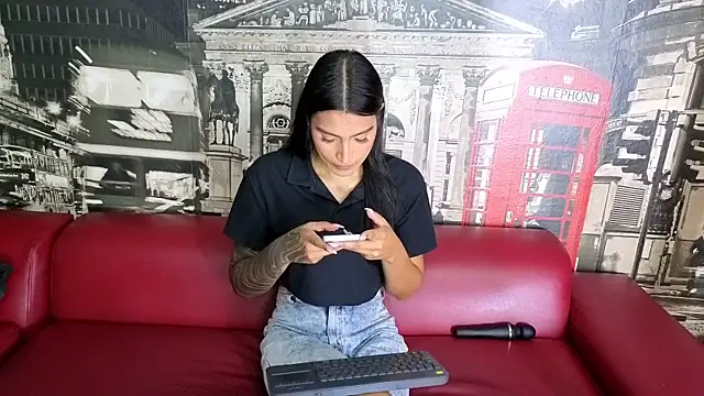 Snapshot of Taly_Fox chatting on 13, 5, 2026 Taly Fox online show from 13, 5, 2026