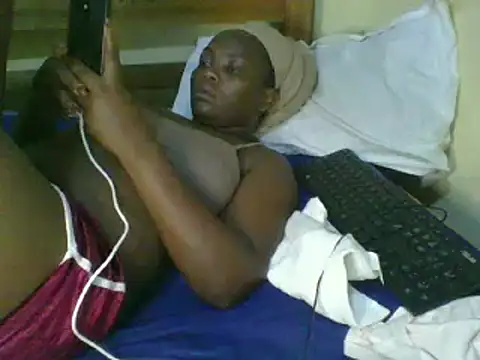 Snapshot of sweet-frida22 chatting on 13, 2, 2025 sweet-frida22 online show from 13, 2, 2025