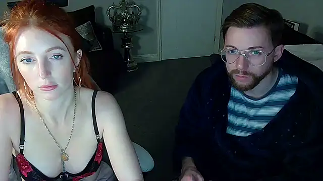 Snapshot of Red_firesquirt chatting on 5, 1, 2025 Red firesquirt online show from 5, 1, 2025