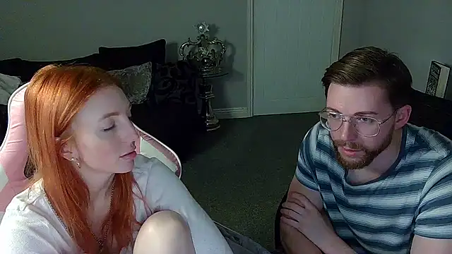 Snapshot of Red_firesquirt chatting on 12, 1, 2025 Red firesquirt online show from 12, 1, 2025