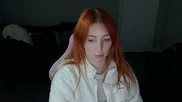 Snapshot of Red_firesquirt chatting on 15, 1, 2025 Red firesquirt online show from 15, 1, 2025