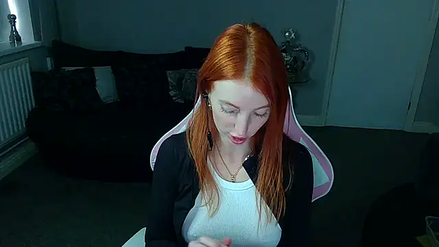 Snapshot of Red_firesquirt chatting on 27, 1, 2025 Red firesquirt online show from 27, 1, 2025