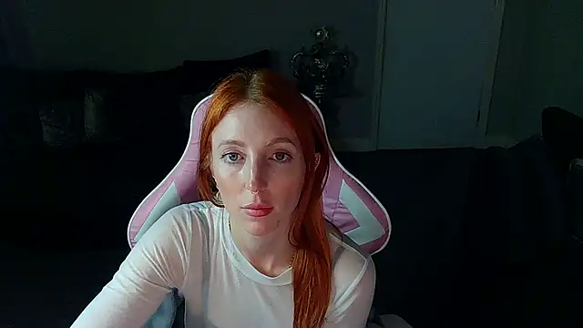 Snapshot of Red_firesquirt chatting on 19, 2, 2025 Red firesquirt online show from 19, 2, 2025