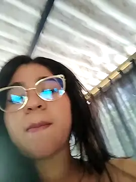 Snapshot of Yelly chatting on 10, 3, 2026 Yelly online show from 10, 3, 2026