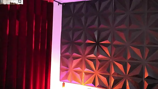 Misselektra   online show from 20, 2, 2025