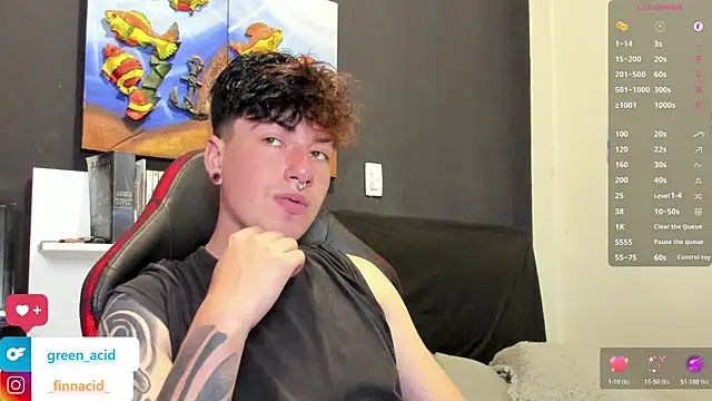 Snapshot of Green_acid01 chatting on 15, 4, 2026 Green acid01 online show from 15, 4, 2026