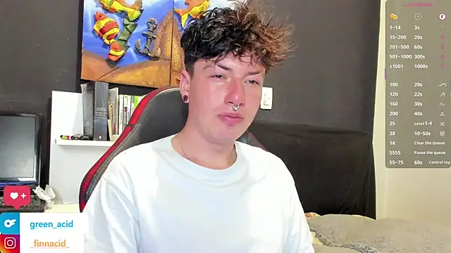 Snapshot of Green_acid01 chatting on 27, 4, 2026 Green acid01 online show from 27, 4, 2026