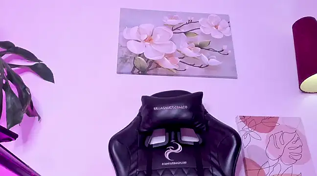 Snapshot of Noa_Sakura_ chatting on 21, 2, 2025 Noa Sakura online show from 21, 2, 2025