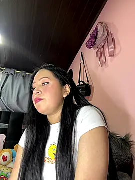 Noa Sakura  online show from 13, 12, 2025