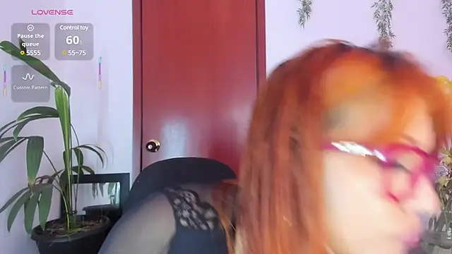 Snapshot of Victoria_Caruso chatting on 17, 3, 2025 Victoria Caruso online show from 17, 3, 2025