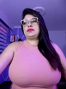 MiiaaJoness online show from 3, 12, 2024