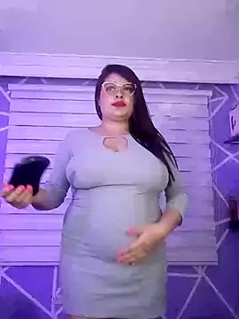 MiiaaJoness online show from 3, 3, 2025