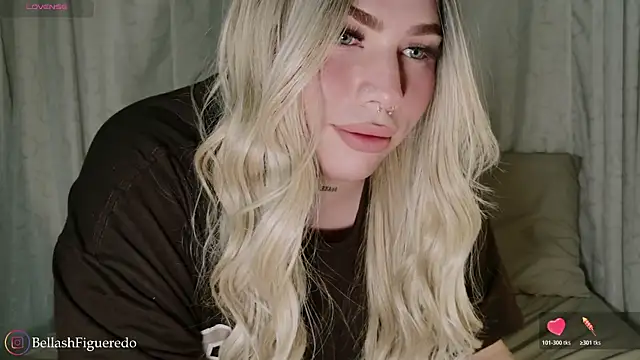 IsabellaFigueredo   online show from 27, 10, 2025