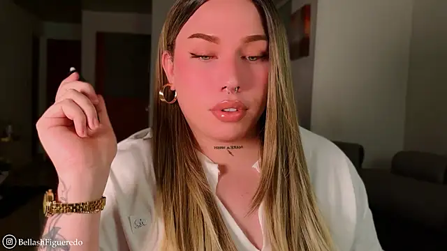 IsabellaFigueredo   online show from 18, 4, 2026