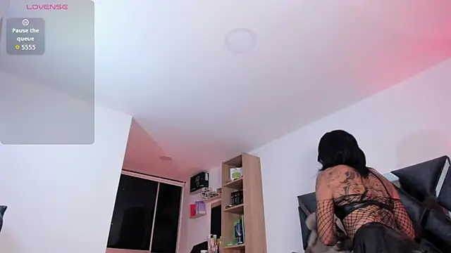 Snapshot of Nicolle_alexandra chatting on 19, 4, 2026 Nicolle alexandra online show from 19, 4, 2026