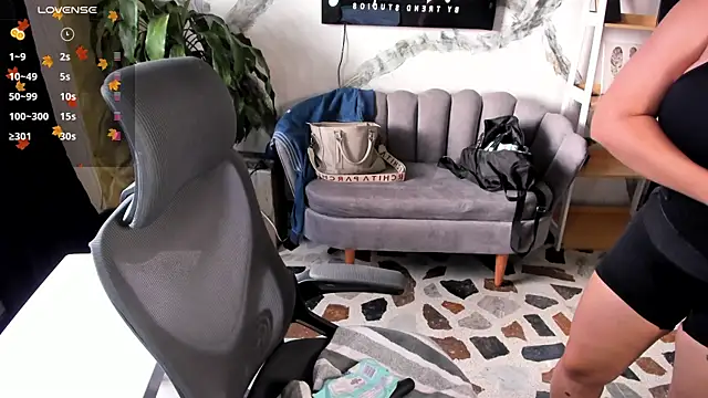 Snapshot of CelesteBrucee chatting on 11, 2, 2026 CelesteBrucee online show from 11, 2, 2026