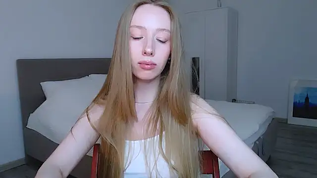 Luna insniity online show from 12, 12, 2024