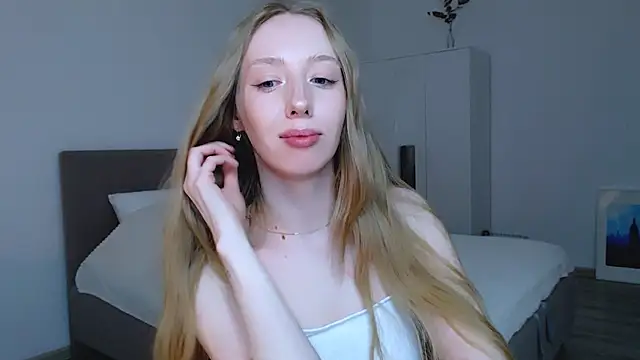 Luna insniity online show from 14, 2, 2025