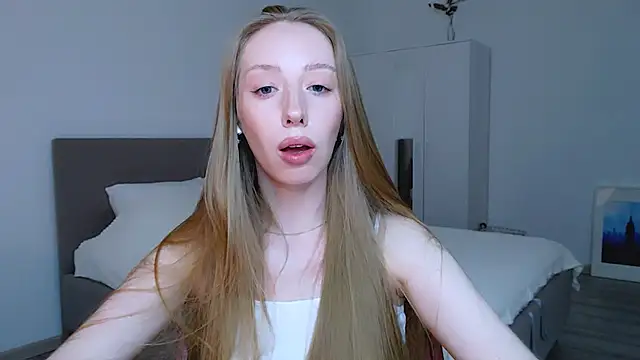 Luna insniity online show from 22, 2, 2025