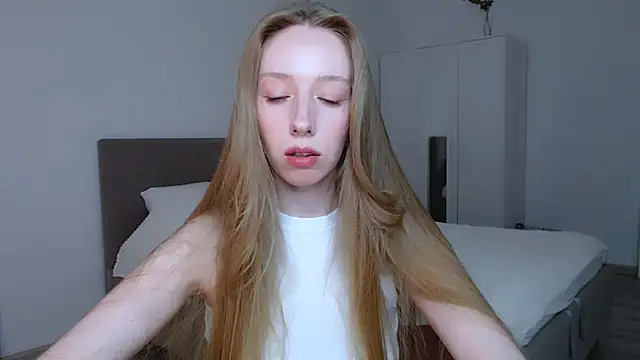 Luna insniity online show from 22, 3, 2025