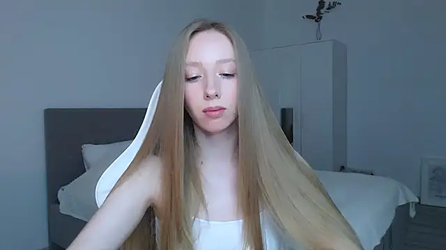 Luna insniity online show from 7, 10, 2025