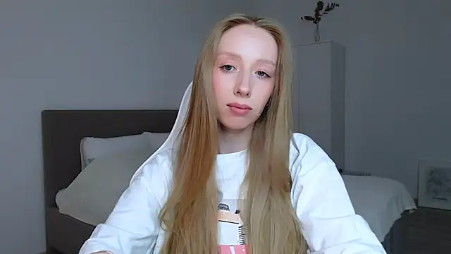 Luna insniity online show from 12, 10, 2025