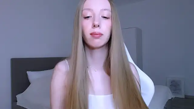 Luna insniity online show from 9, 3, 2026