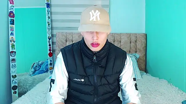  justinmoon2 online show from 4, 12, 2025