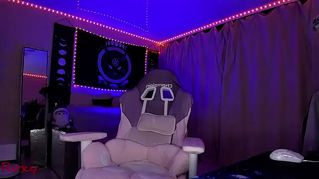 wet dream  online show from 8, 3, 2026