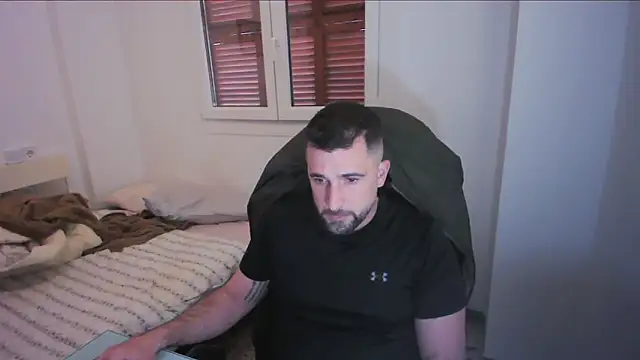 alex877x online show from 15, 4, 2026