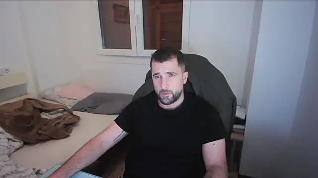 Snapshot of alex877x chatting on 6, 5, 2026 alex877x online show from 6, 5, 2026