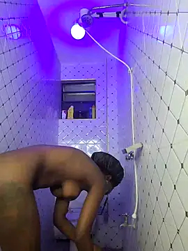 Snapshot of Enkarxx chatting on 5, 3, 2025 Enkarxx online show from 5, 3, 2025