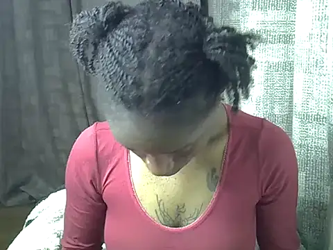 Snapshot of Enkarxx chatting on 6, 10, 2025 Enkarxx online show from 6, 10, 2025