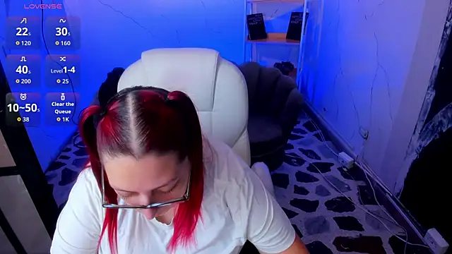 NiickyJones online show from 26, 9, 2025