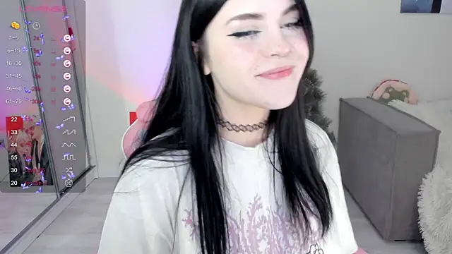 Snapshot of SelenaCute chatting on 20, 12, 2024 SelenaCute online show from 20, 12, 2024