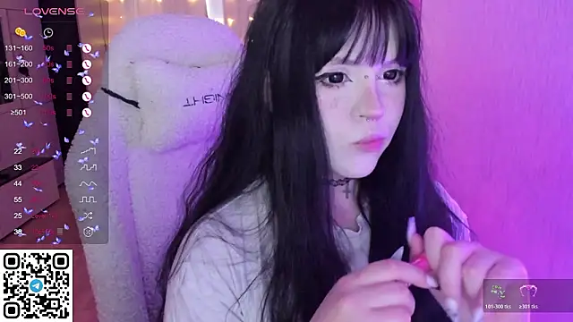 Snapshot of SelenaCute chatting on 18, 2, 2026 SelenaCute online show from 18, 2, 2026