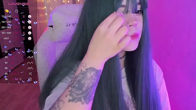 Snapshot of SelenaCute chatting on 27, 3, 2026 SelenaCute online show from 27, 3, 2026