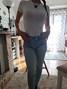 Silvia Zeno online show from 9, 4, 2026