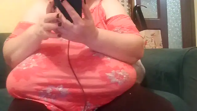 Snapshot of Nataliesbestjuggs chatting on 22, 3, 2026 Nataliesbestjuggs online show from 22, 3, 2026