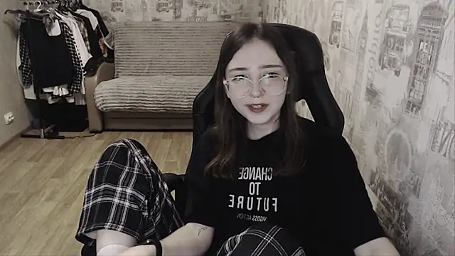 Snapshot of AmeliaKamishiro chatting on 13, 1, 2025 AmeliaKamishiro online show from 13, 1, 2025