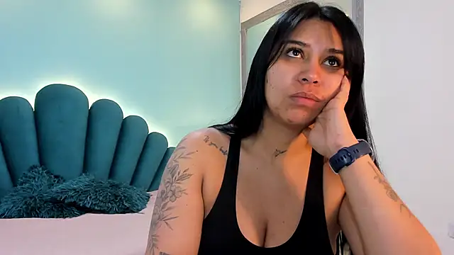 sharlott18 online show from 22, 12, 2025