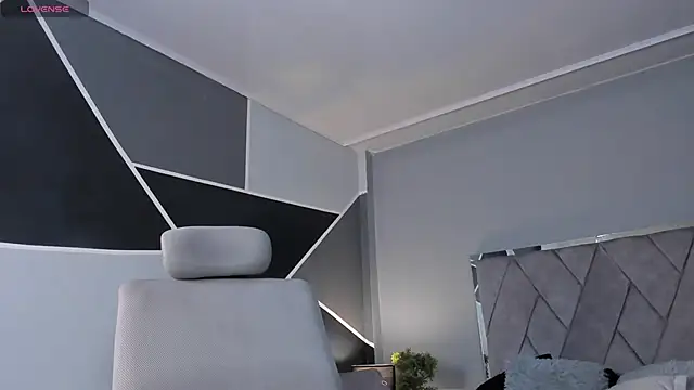 Markbrown online show from 8, 12, 2024