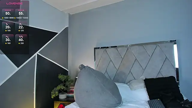 Markbrown online show from 27, 9, 2025