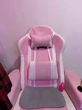 Snapshot of Felicia_smok3 chatting on 20, 3, 2026 Felicia smok3 online show from 20, 3, 2026