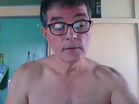 Snapshot of kavir-sebastien chatting on 10, 9, 2025 kavir-sebastien online show from 10, 9, 2025