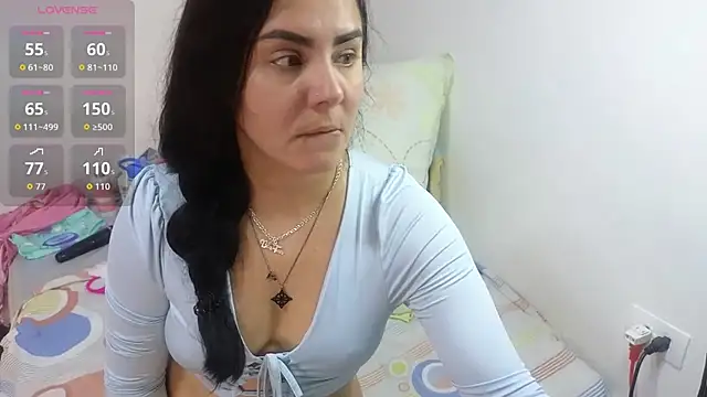 lovely trix online show from 8, 11, 2025