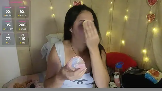 Snapshot of lovely_trix chatting on 26, 3, 2026 lovely trix online show from 26, 3, 2026